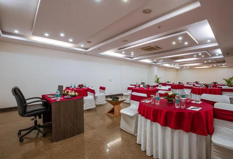 Rosewood Apartment Hotel, Gurgaon