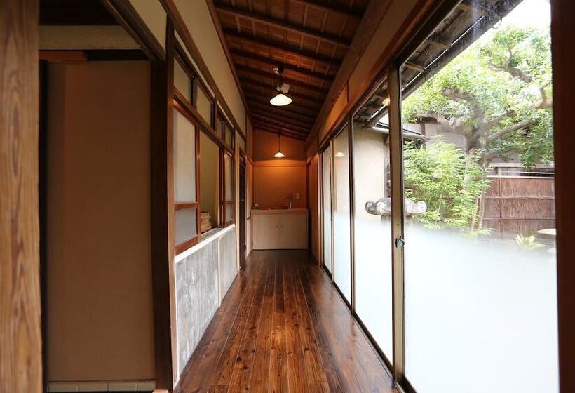 Рёкан Machiya Inn Omihachiman