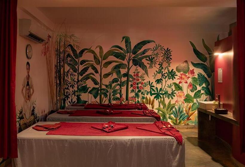 Sala Baï Hotel & Restaurant School