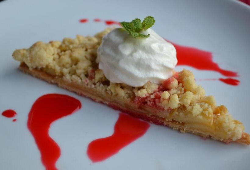 Sala Baï Hotel & Restaurant School