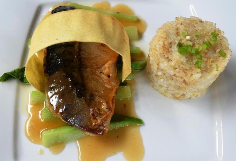 Sala Baï Hotel & Restaurant School