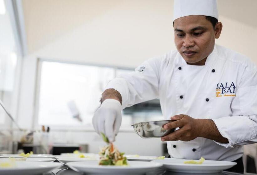 Sala Baï Hotel & Restaurant School