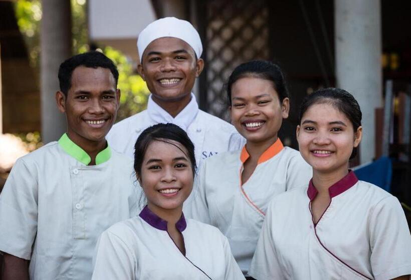 Sala Baï Hotel & Restaurant School