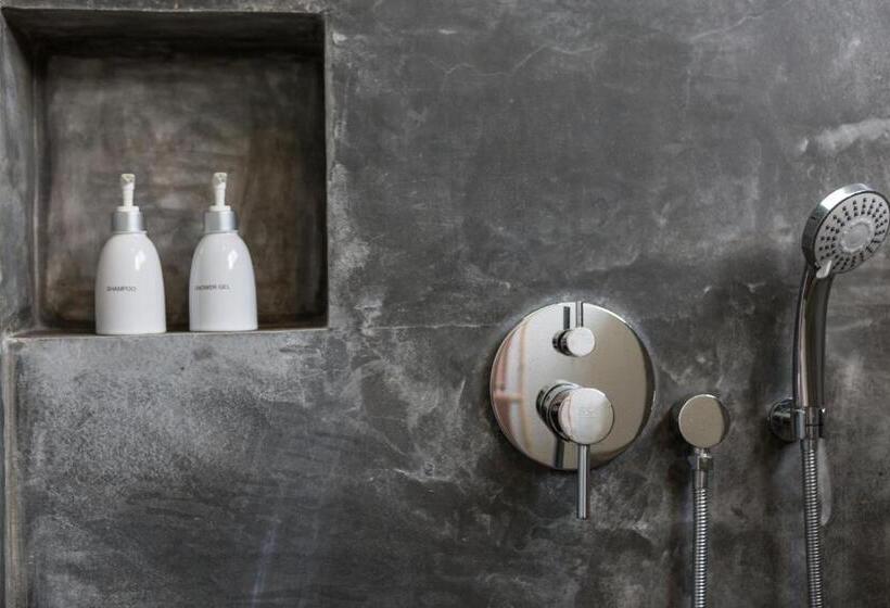 Sala Baï Hotel & Restaurant School