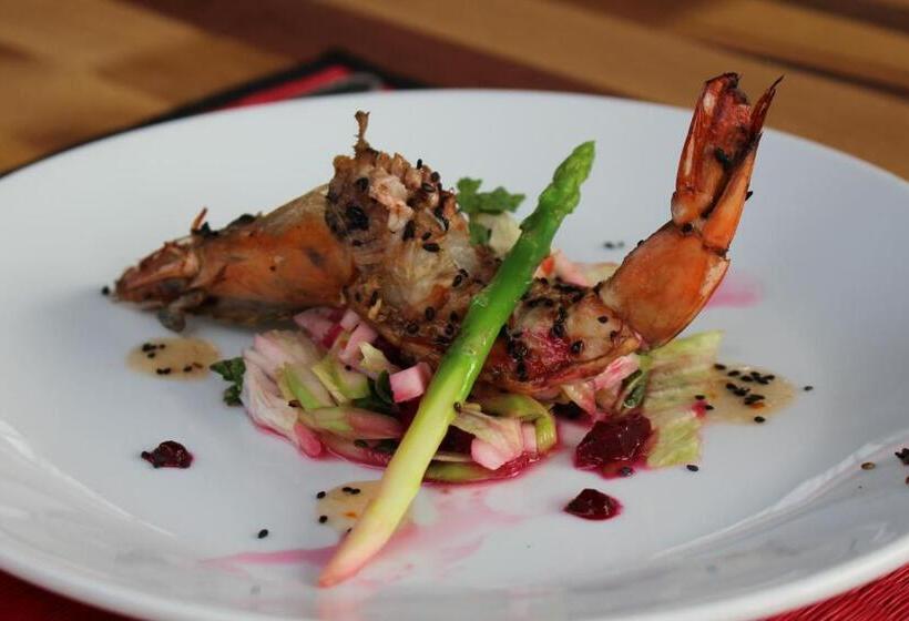 Sala Baï Hotel & Restaurant School