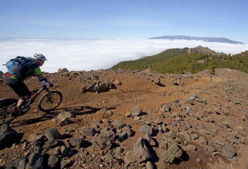 ユースホステル El Porvenir