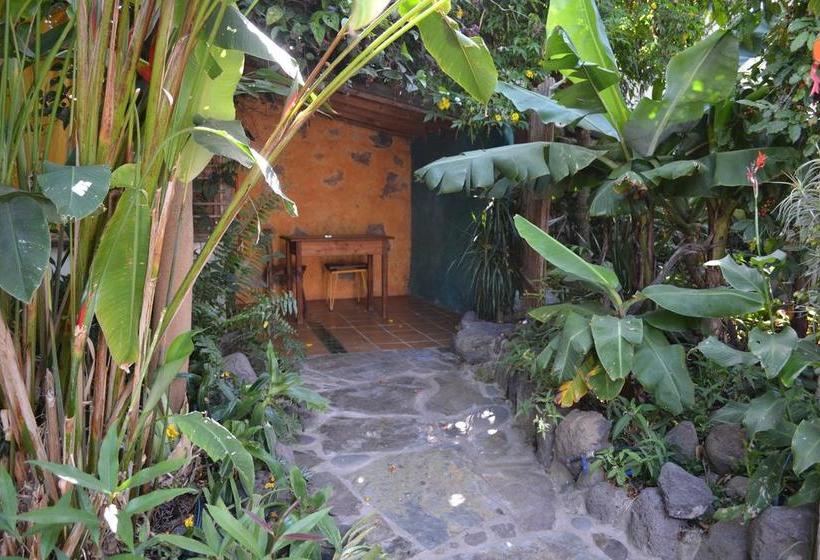 ユースホステル El Porvenir