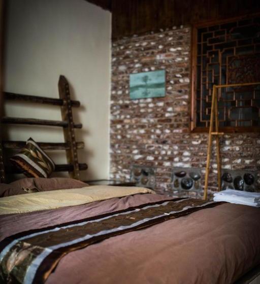 Общежитие Jha Lam Gang Inn