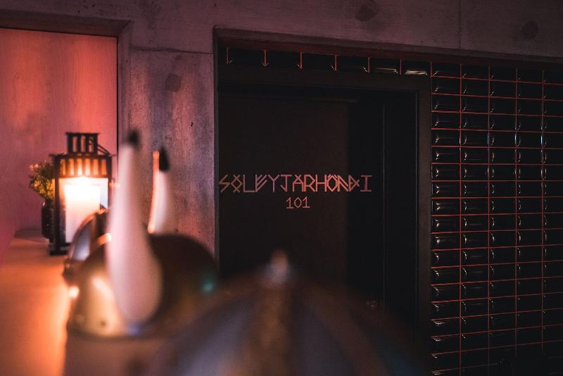 هاستل Midgard Base Camp