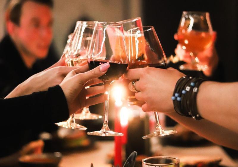 هاستل Midgard Base Camp