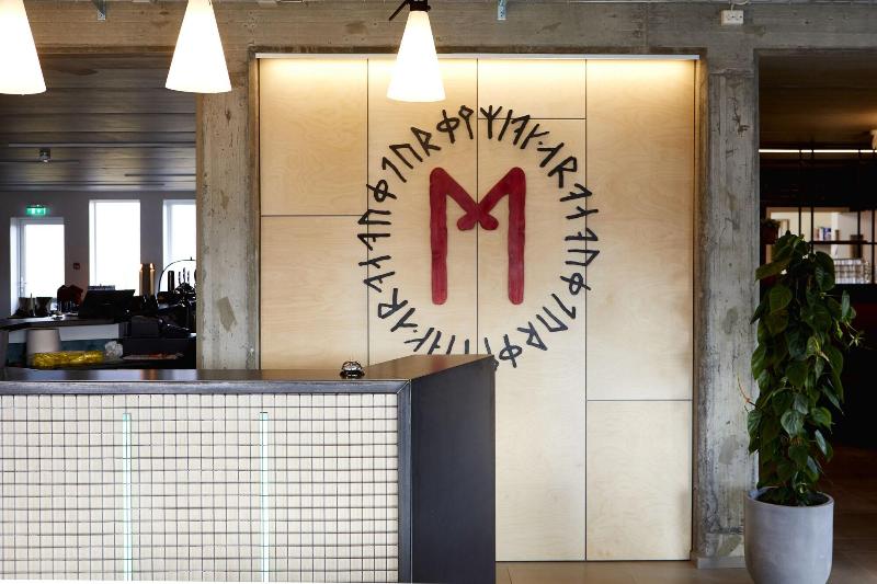 هاستل Midgard Base Camp