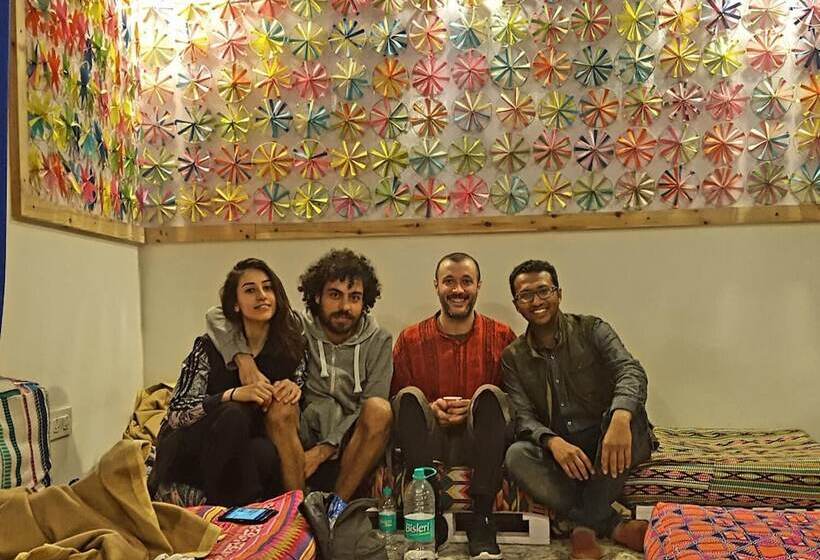 הוסטל Moustache Agra