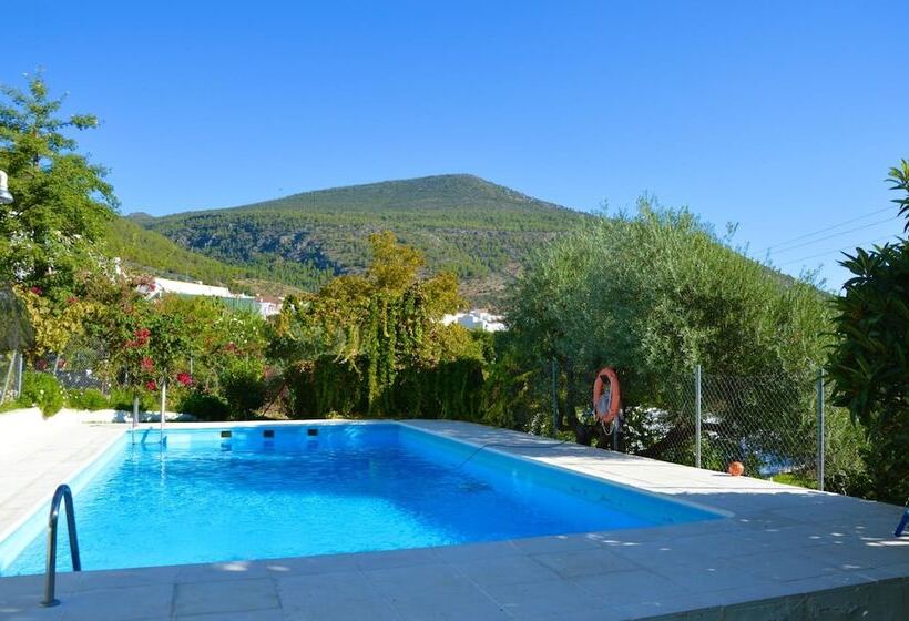 Albergue Rural De Algodonales   Hostel