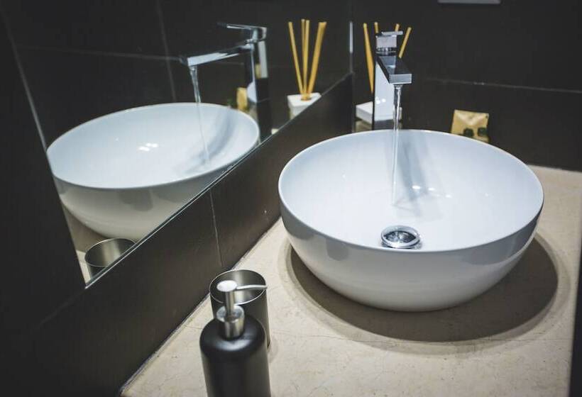 住宿加早餐  Diomede Rooms   Manfredi Homes&villas