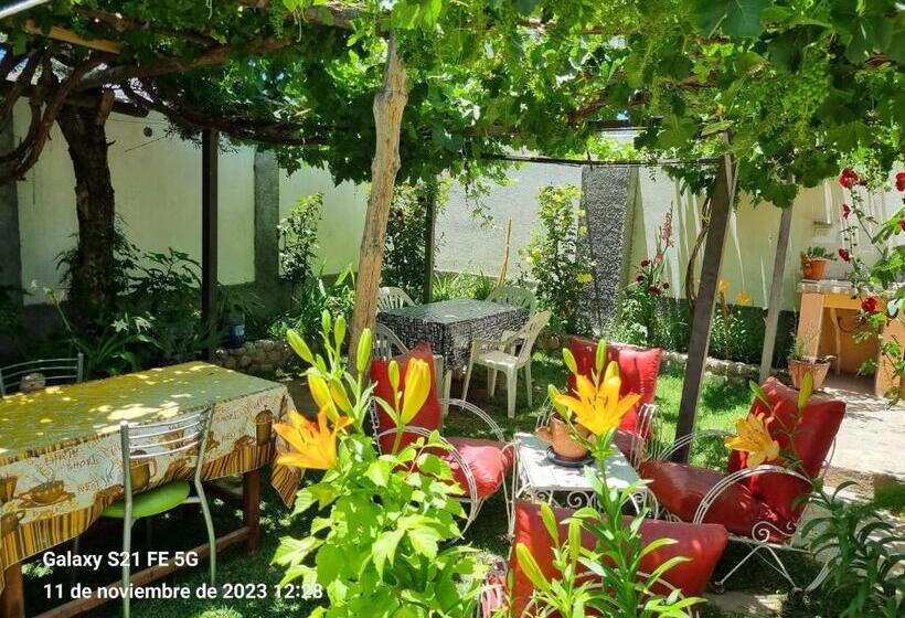 تختخواب و صبحانه Cardones De Molinos