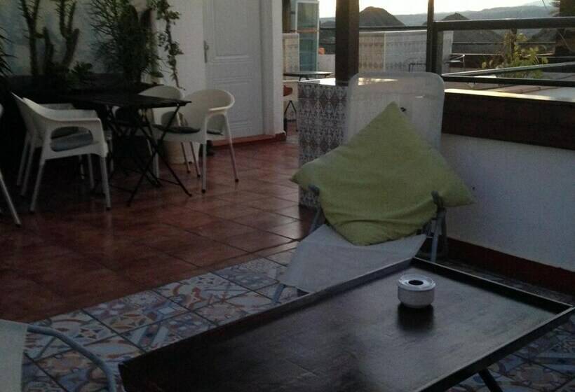 تختخواب و صبحانه Boutique Hostal Casa Justa