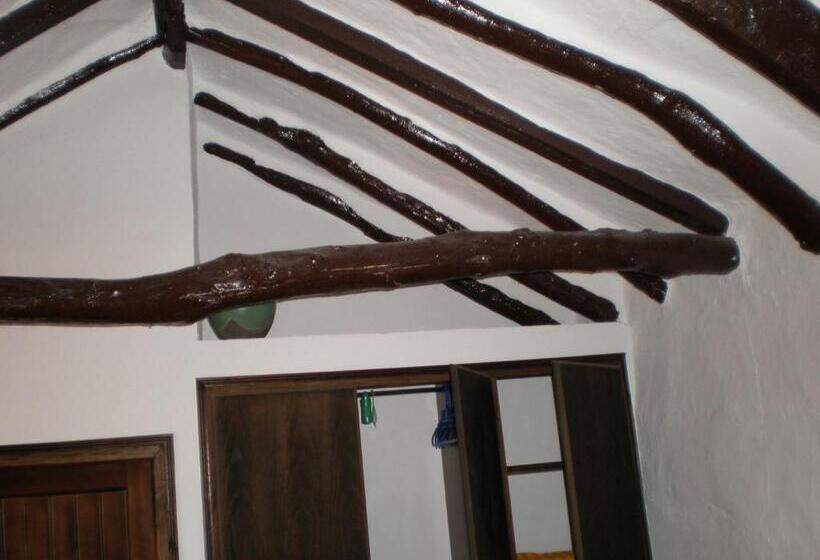 مبيت وإفطار Cortijo La Haza