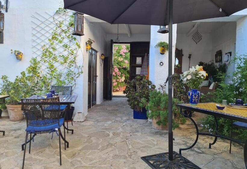 مبيت وإفطار Cortijo La Haza