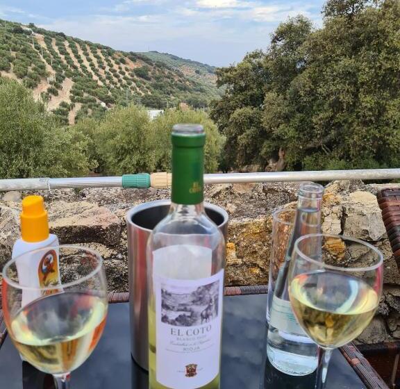 مبيت وإفطار Cortijo La Haza