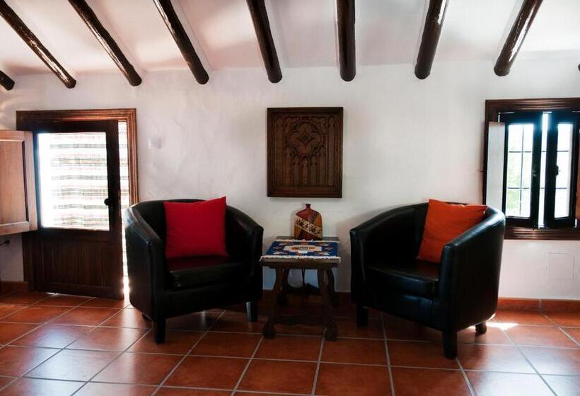 مبيت وإفطار Cortijo La Haza