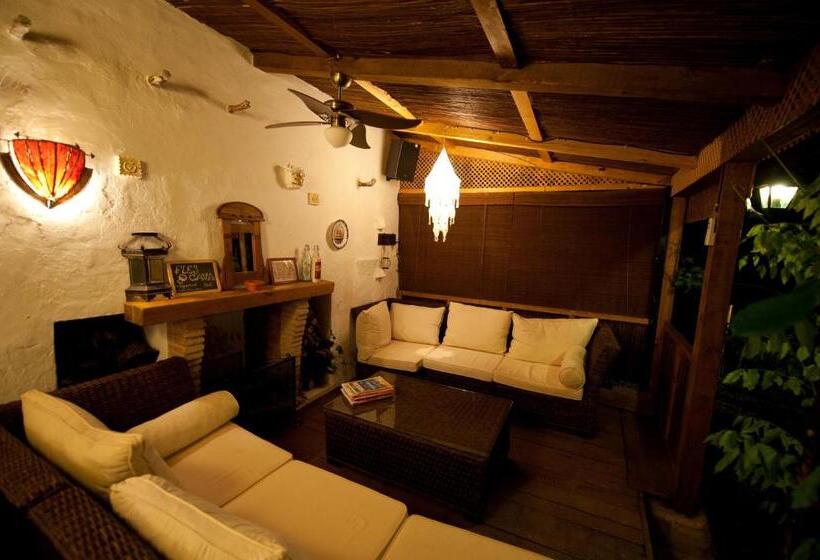 مبيت وإفطار Cortijo La Haza