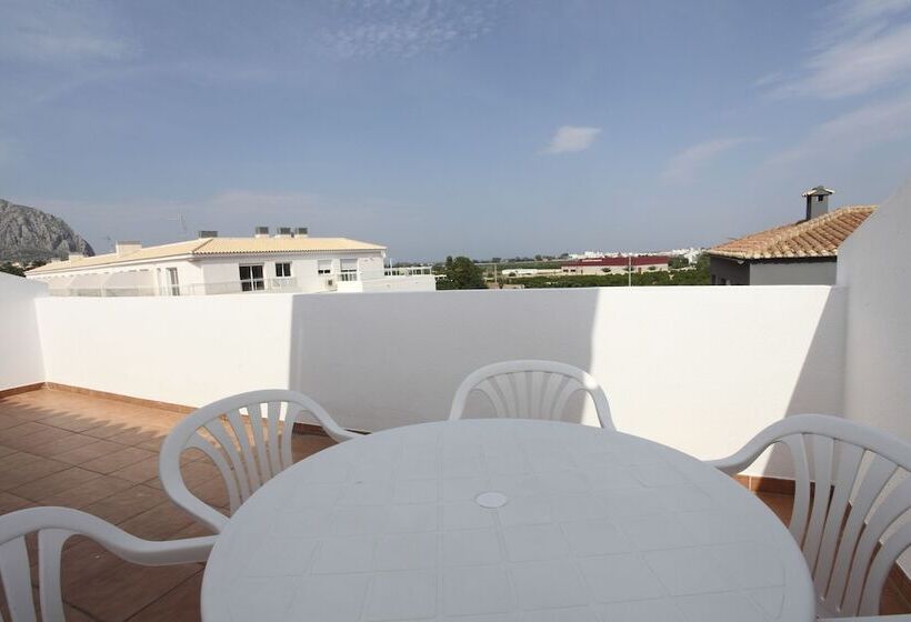 住宿加早餐  Dénia24 Apart & Hostel Beniarbeig