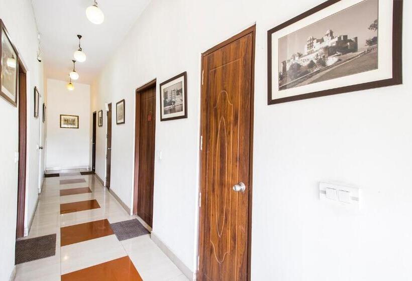 مبيت وإفطار Raj Kothi Jaipur Airport