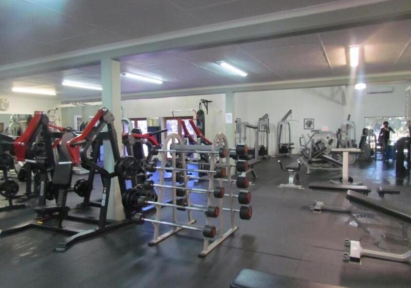 Bed and Breakfast Hamiltons Lodge & Restaurant