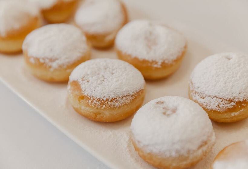 住宿加早餐  La Residenza Del Monaco Bianco