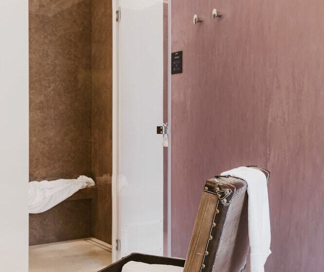 住宿加早餐  La Residenza Del Monaco Bianco