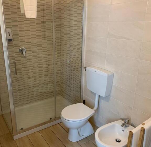 住宿加早餐  La Viscontina