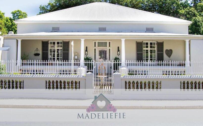 مبيت وإفطار Madeliefie Guest Accommodation