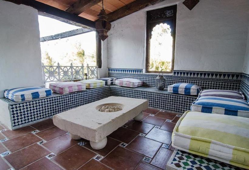 تختخواب و صبحانه Rancho Del Inglés