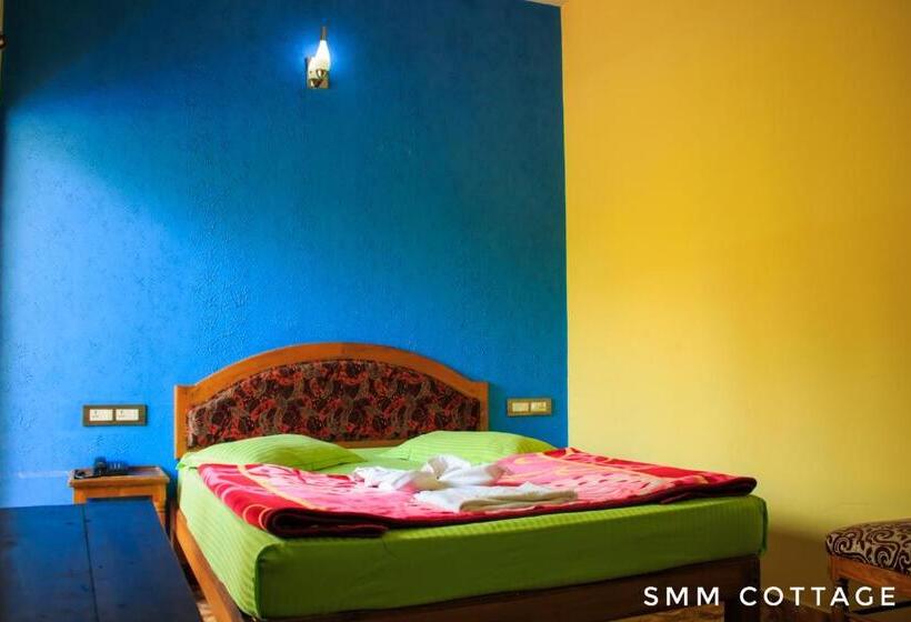 تختخواب و صبحانه Smm Cottage