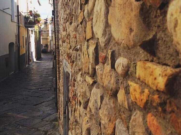 צימר Svegliarsi Nei Borghi   La Patronale