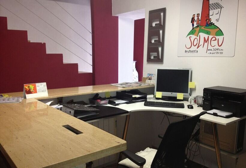 Bhg Hostel Secar De La Real