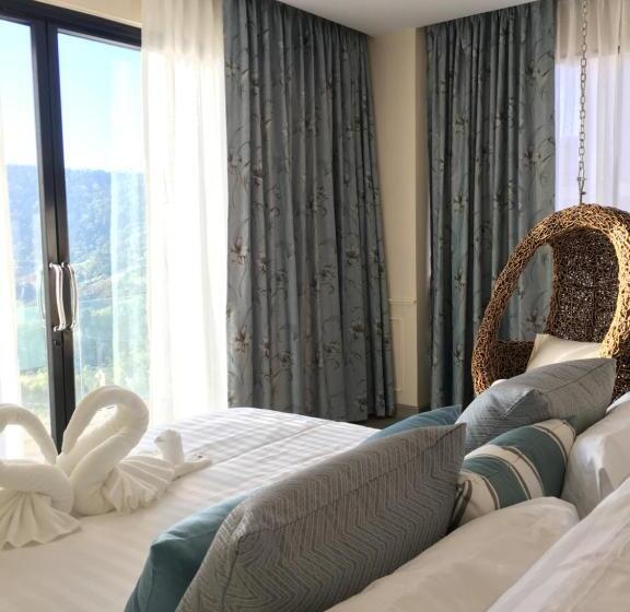 Grand Kokkod Khao Kho Resort