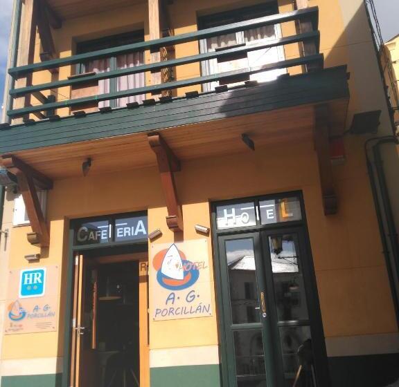 בית מלון כפרי A. G. Porcillan