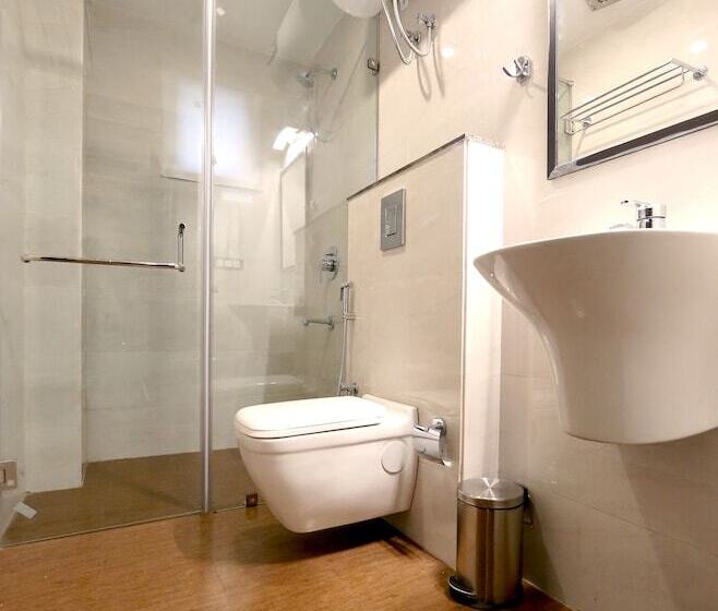 호텔 Aiwan E Shahi