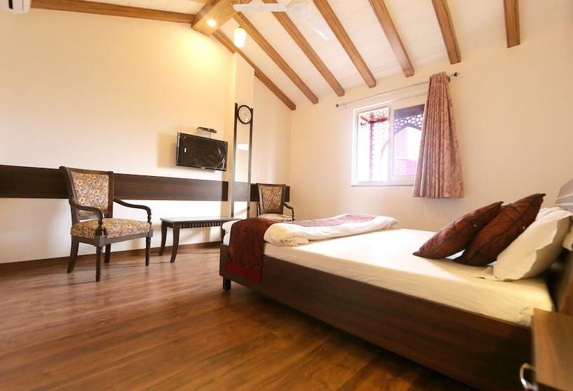 호텔 Aiwan E Shahi