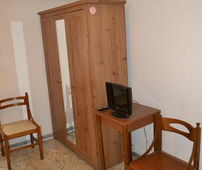 호텔 Albergo Abruzzese