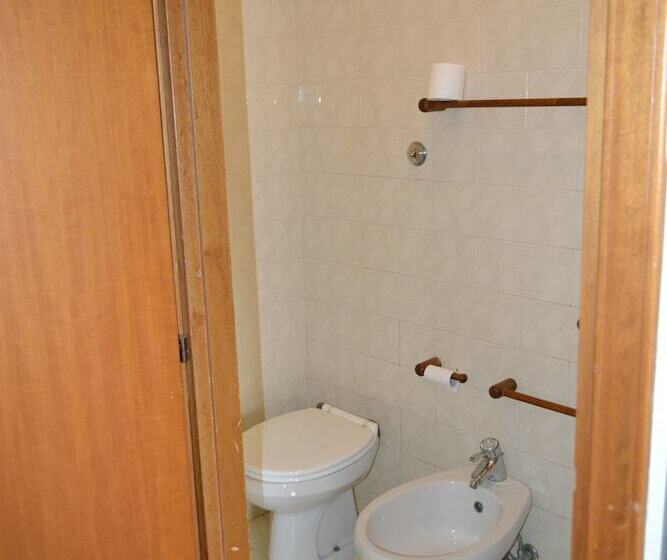 호텔 Albergo Abruzzese