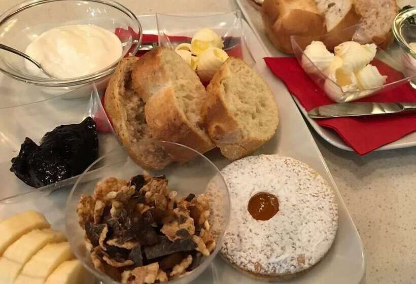 ホテル Albergo Ristorante Leso