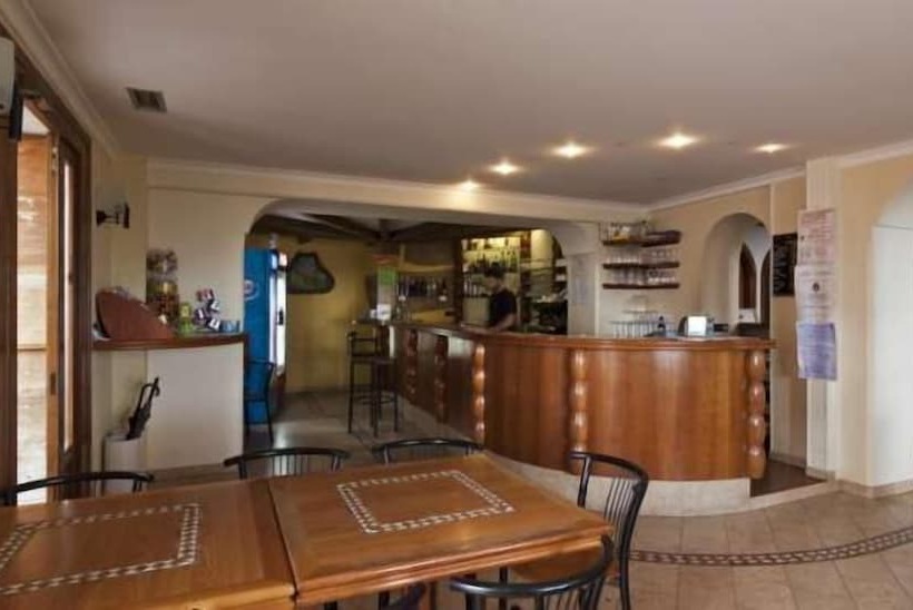 ホテル Albergo Ristorante Leso