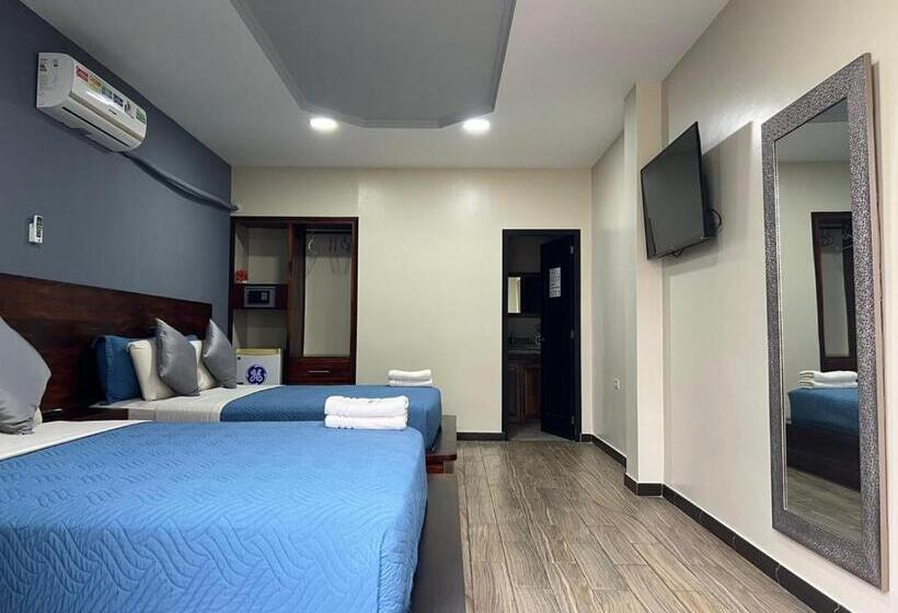 هتل Berlín International