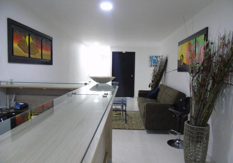 호텔 Blue Emerald Inn