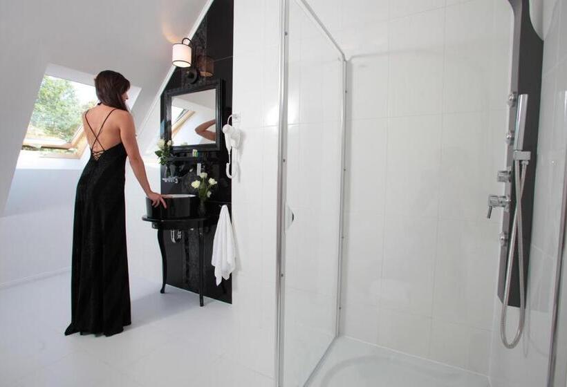 בית מלון כפרי Court Park