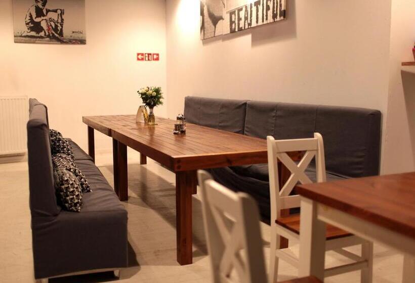 בית מלון כפרי Court Park