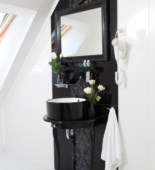 בית מלון כפרי Court Park