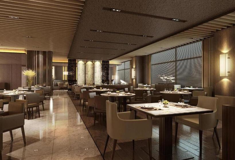 Отель Courtyard By Marriott Xinchang